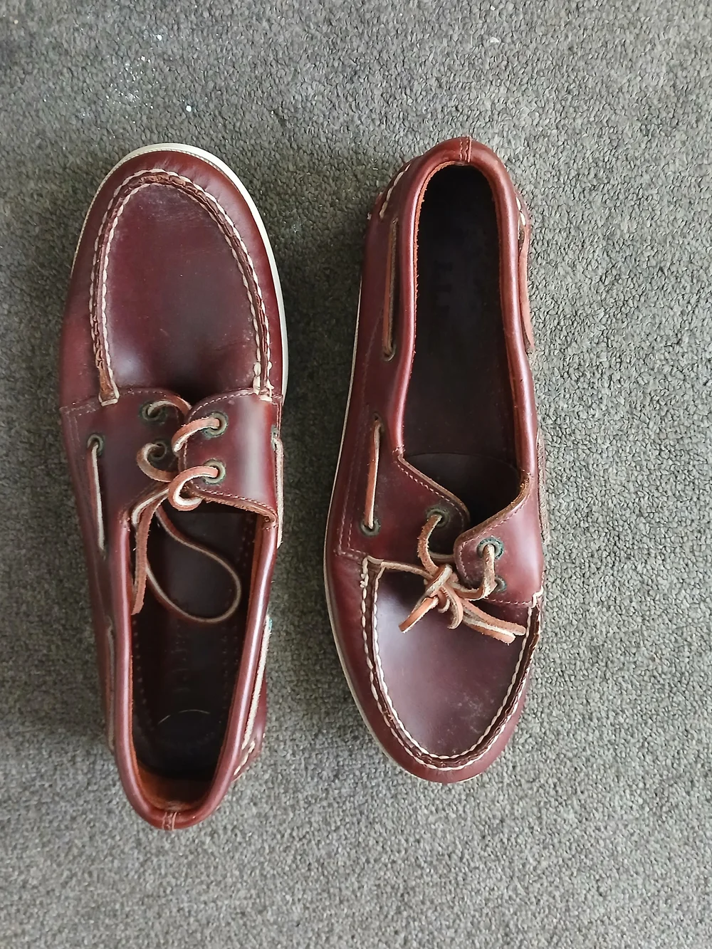L.L.Bean Classic Brown Leather Boat Shoes - Size 10M